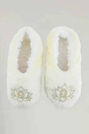 Breathe Lotus Footsies