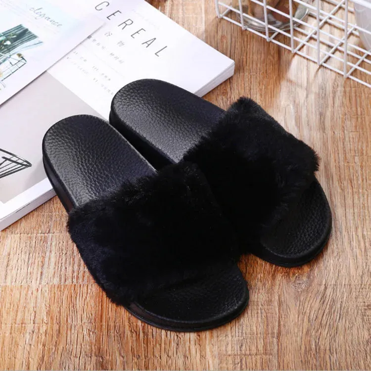 Cozy Plush Slides: Stylish, Sustainable.