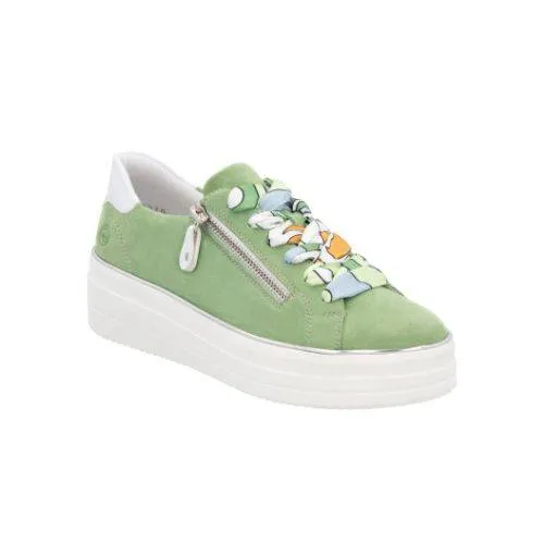 D1C06 Lace-Up Sneaker