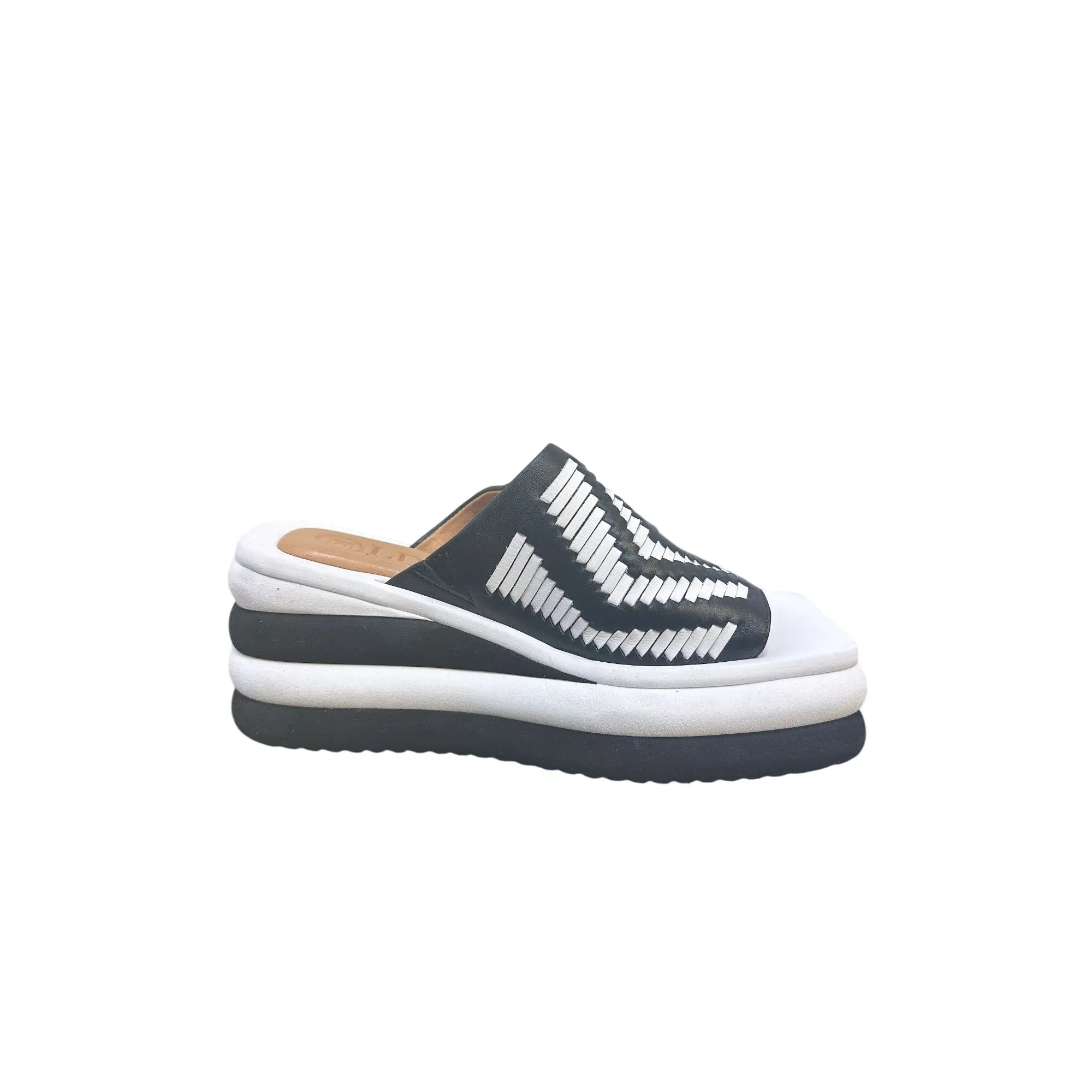 LDP Black & White Geometric Wedge Platform Sandals Size 7.5