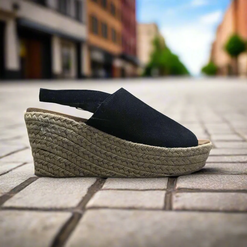 Skechers Brit Wedge Heel Sandals with Back Strap Size: UK 6 / EU 39 / US 9